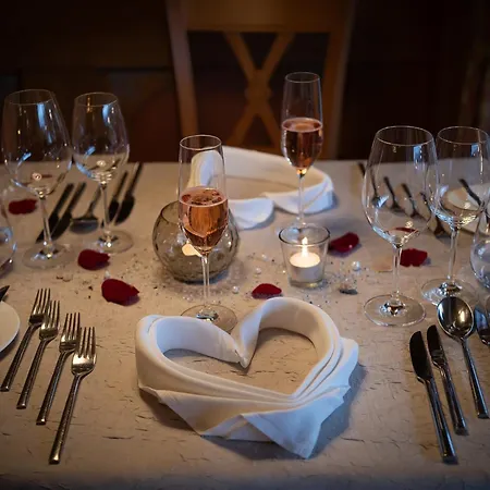 Salzano - - Restaurant Hotel 3*